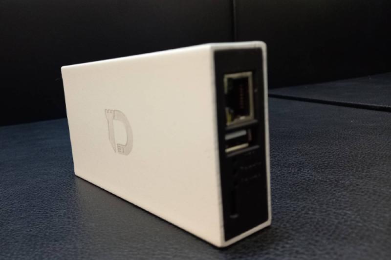 دژ - طراحی و ساخت سخت افزارهای حوزه امنیت شبکه