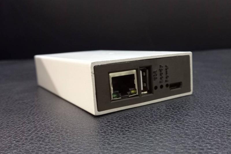 دژ - طراحی و ساخت سخت افزارهای حوزه امنیت شبکه